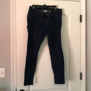 Maternity skinny jeans